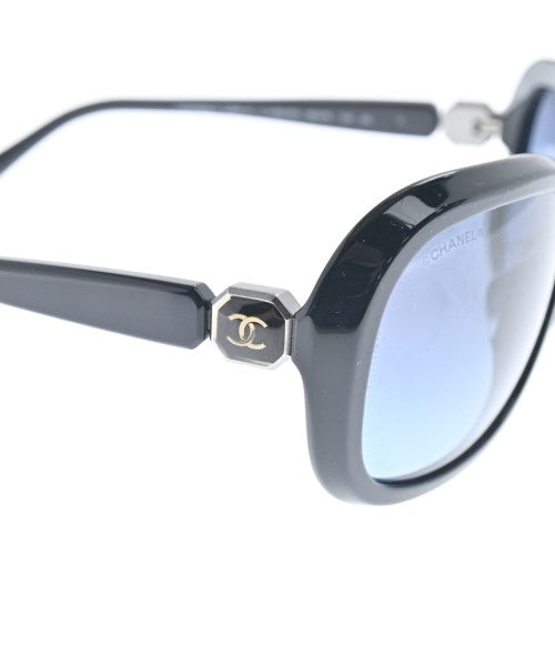 CHANEL แว่นกันแดด