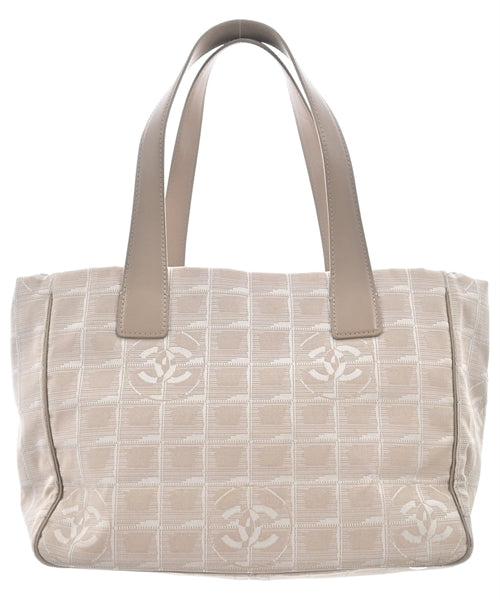 CHANEL กระเป๋าถือขนาดใหญ่
