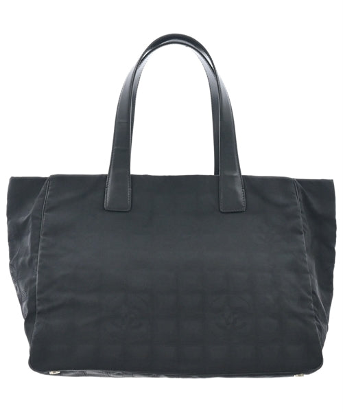 CHANEL กระเป๋าถือขนาดใหญ่