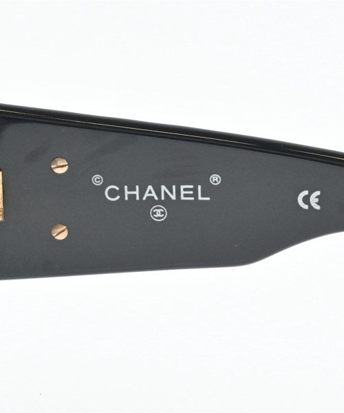 CHANEL แว่นกันแดด