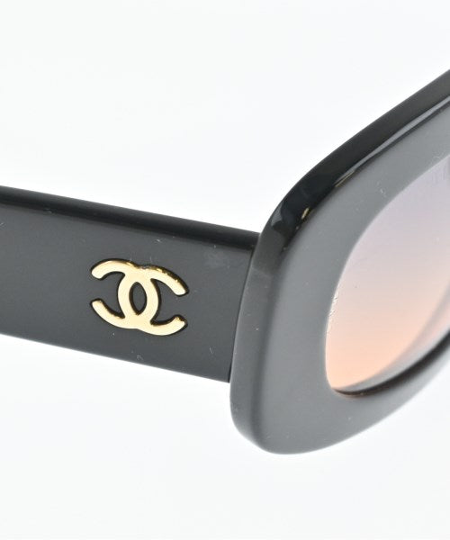 CHANEL แว่นกันแดด
