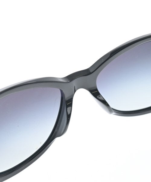 CHANEL แว่นกันแดด