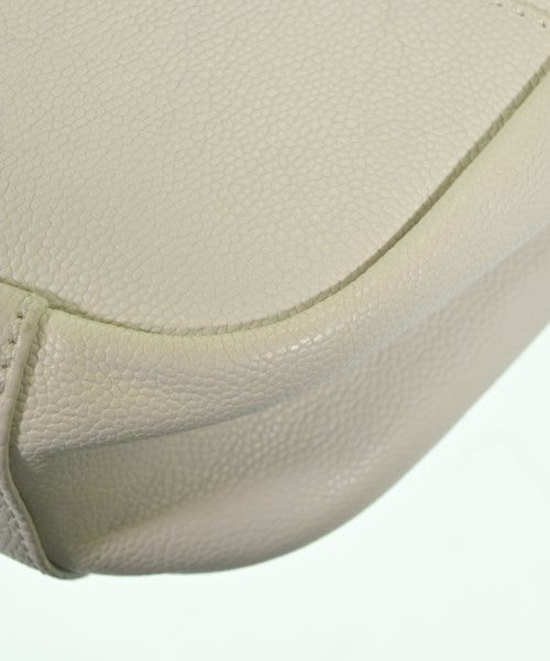 CHANEL กระเป๋าถือขนาดใหญ่