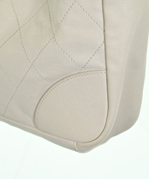 CHANEL กระเป๋าถือขนาดใหญ่