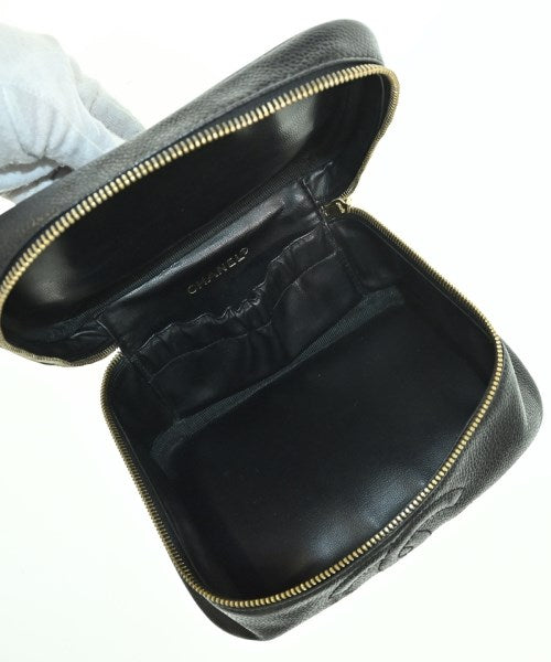 CHANEL กระเป๋าถือ