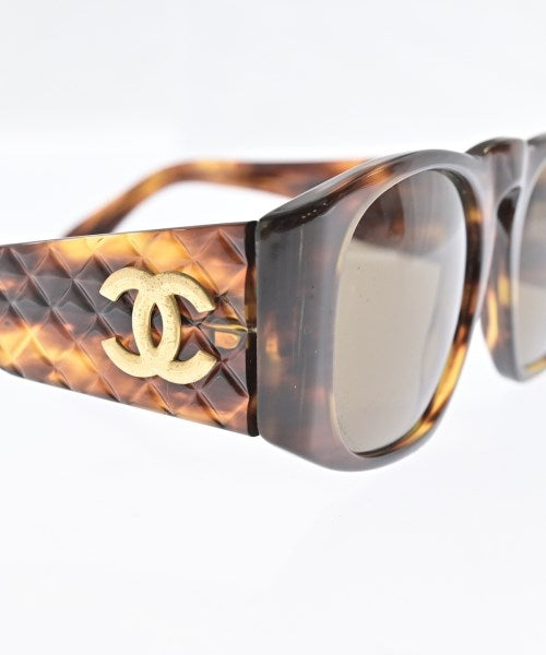 CHANEL แว่นกันแดด