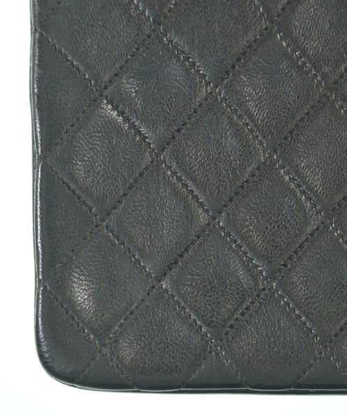 CHANEL กระเป๋าสะพาย