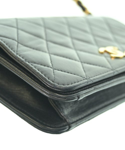 CHANEL กระเป๋าสะพาย