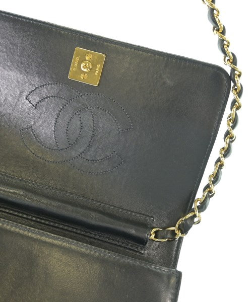 CHANEL กระเป๋าสะพาย