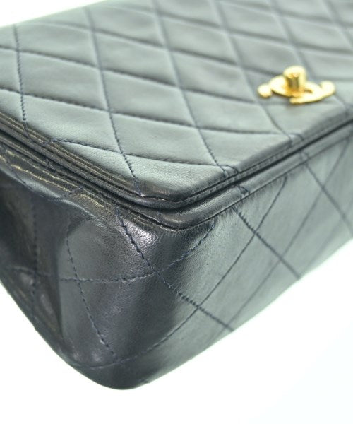 CHANEL กระเป๋าสะพาย