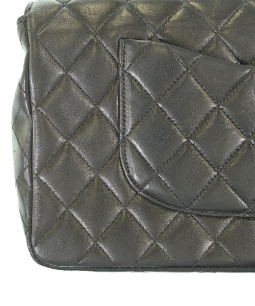 CHANEL กระเป๋าถือ
