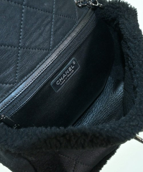 CHANEL กระเป๋าถือ