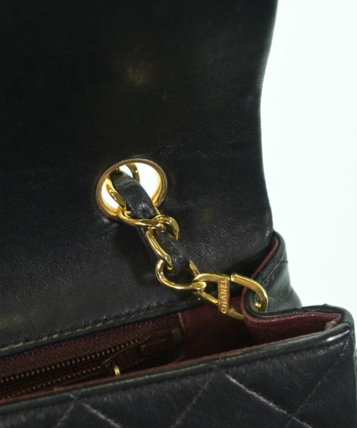 CHANEL กระเป๋าสะพาย
