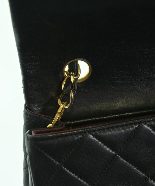 CHANEL กระเป๋าสะพาย