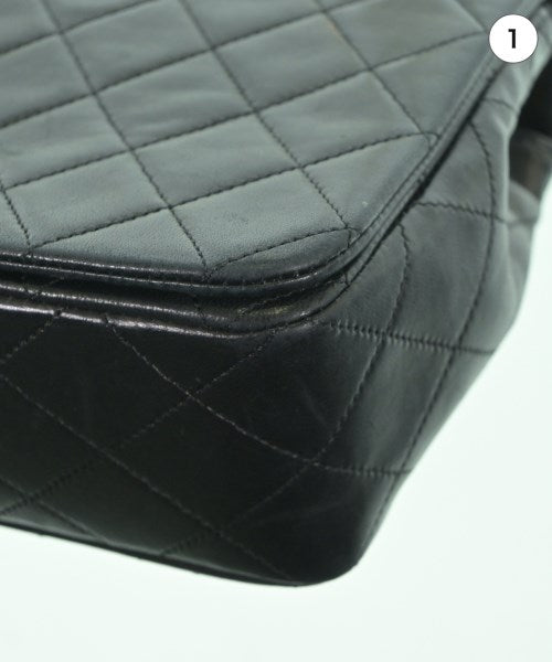 CHANEL กระเป๋าสะพาย