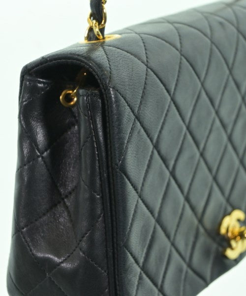 CHANEL กระเป๋าสะพาย