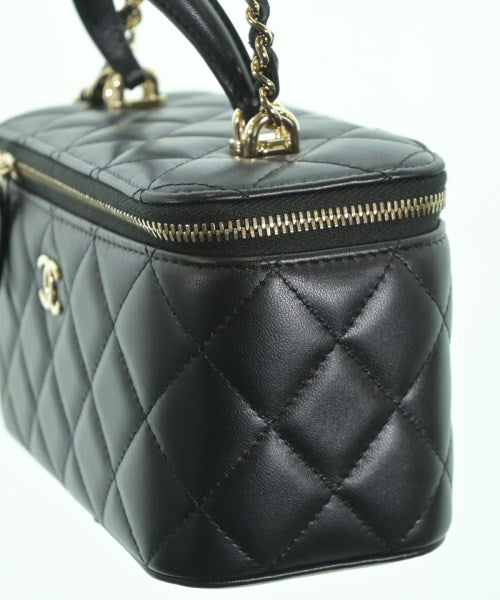 CHANEL กระเป๋าสะพาย