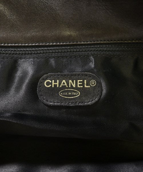 CHANEL กระเป๋าถือขนาดใหญ่
