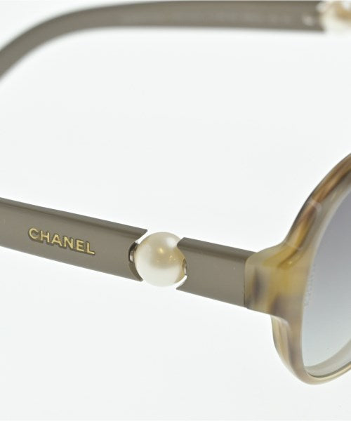 CHANEL แว่นกันแดด