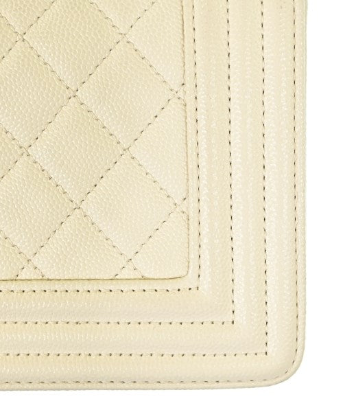 CHANEL กระเป๋าสะพาย