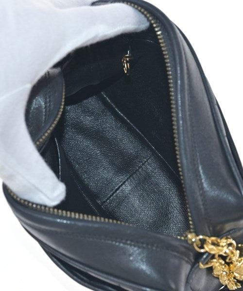 CHANEL กระเป๋าสะพาย