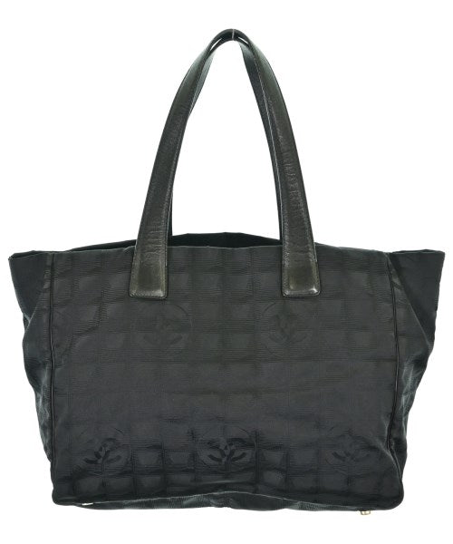 CHANEL กระเป๋าถือขนาดใหญ่