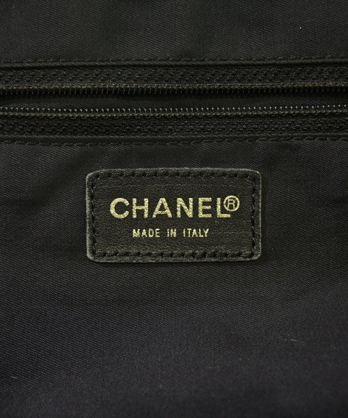 CHANEL กระเป๋าถือขนาดใหญ่