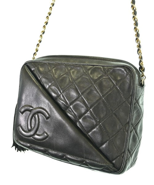 CHANEL กระเป๋าสะพาย