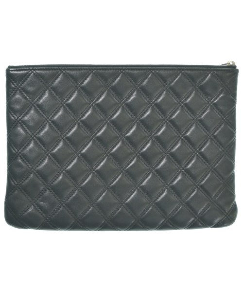 CHANEL คลัตช์