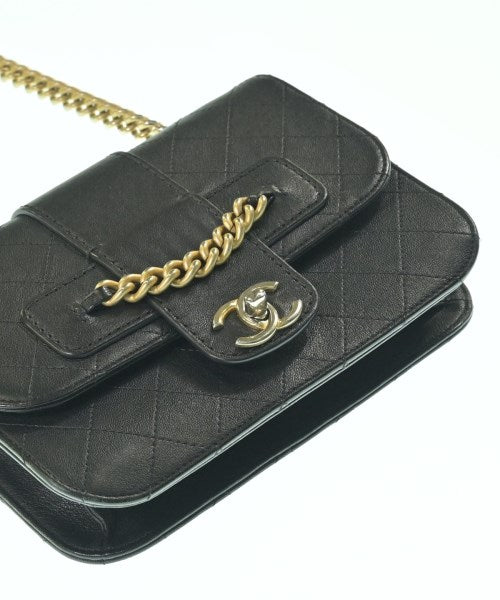 CHANEL กระเป๋าสะพาย