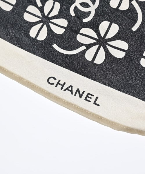 CHANEL ผ้าพันคอ