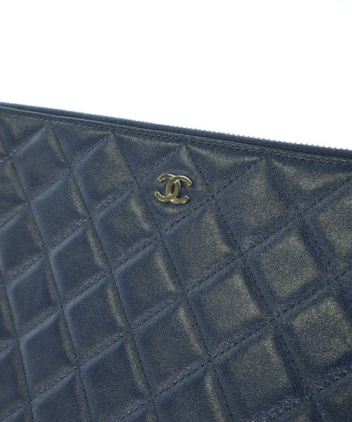 CHANEL คลัตช์