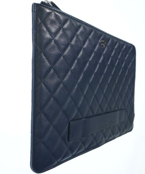 CHANEL คลัตช์
