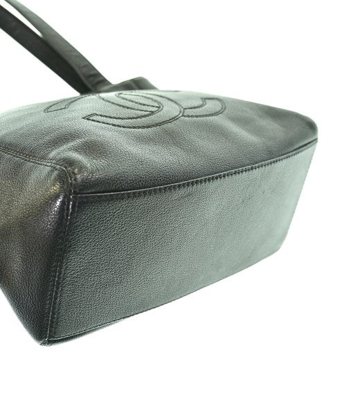 CHANEL กระเป๋าถือขนาดใหญ่
