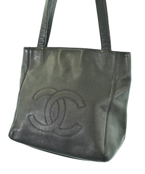 CHANEL กระเป๋าถือขนาดใหญ่