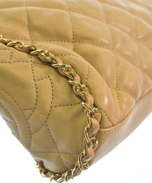 CHANEL กระเป๋าสะพาย
