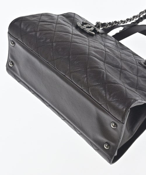 CHANEL กระเป๋าสะพาย