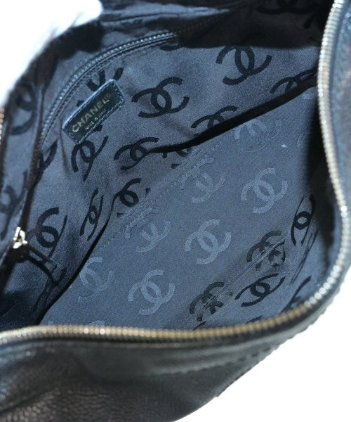 CHANEL กระเป๋าถือ