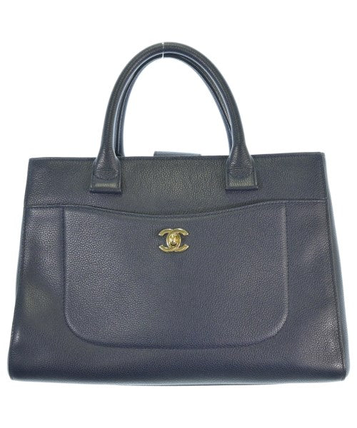 CHANEL กระเป๋าถือ
