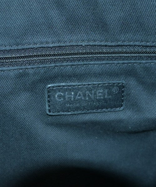 CHANEL กระเป๋าสะพาย