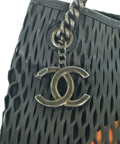CHANEL กระเป๋าสะพาย