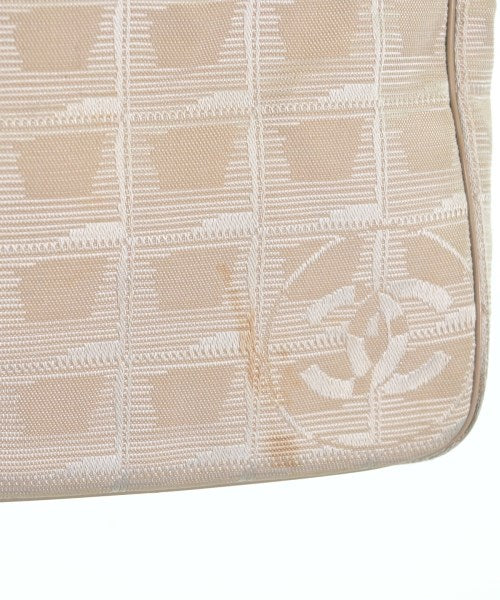 CHANEL กระเป๋าถือขนาดใหญ่