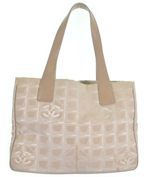 CHANEL กระเป๋าถือขนาดใหญ่