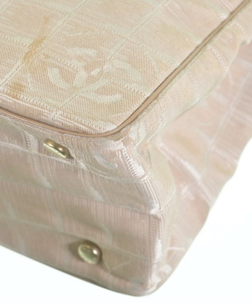 CHANEL กระเป๋าถือขนาดใหญ่