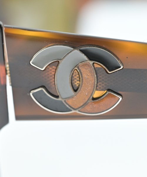 CHANEL แว่นกันแดด