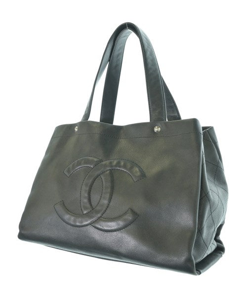 CHANEL กระเป๋าถือขนาดใหญ่