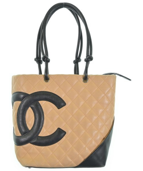 CHANEL กระเป๋าถือขนาดใหญ่