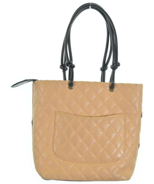 CHANEL กระเป๋าถือขนาดใหญ่