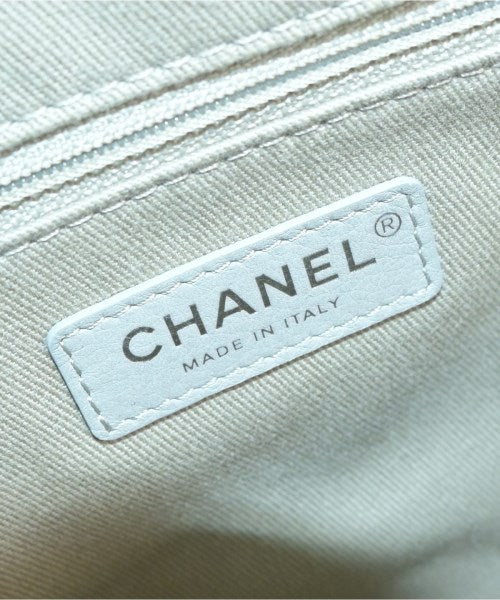 CHANEL กระเป๋าถือ