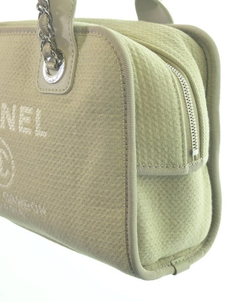 CHANEL กระเป๋าถือ